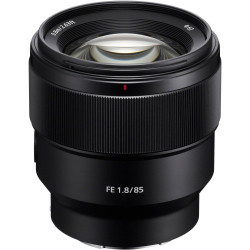Sony FE 24mm f/1.4 GM Camera Lens